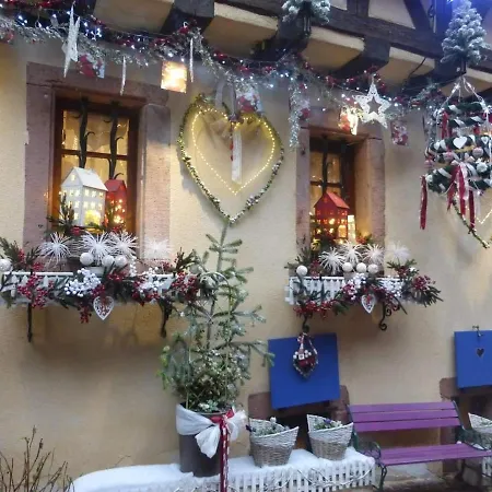 아파트 Easycolmar